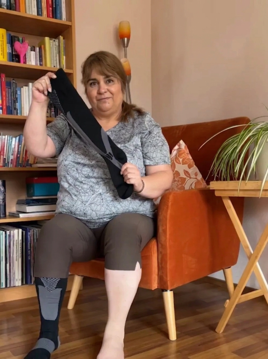 A CoreFlex kompressziós harisnya egyszerű használata